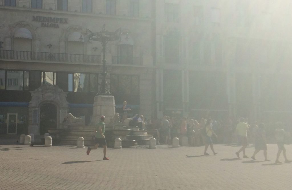 Group of people at the fountain